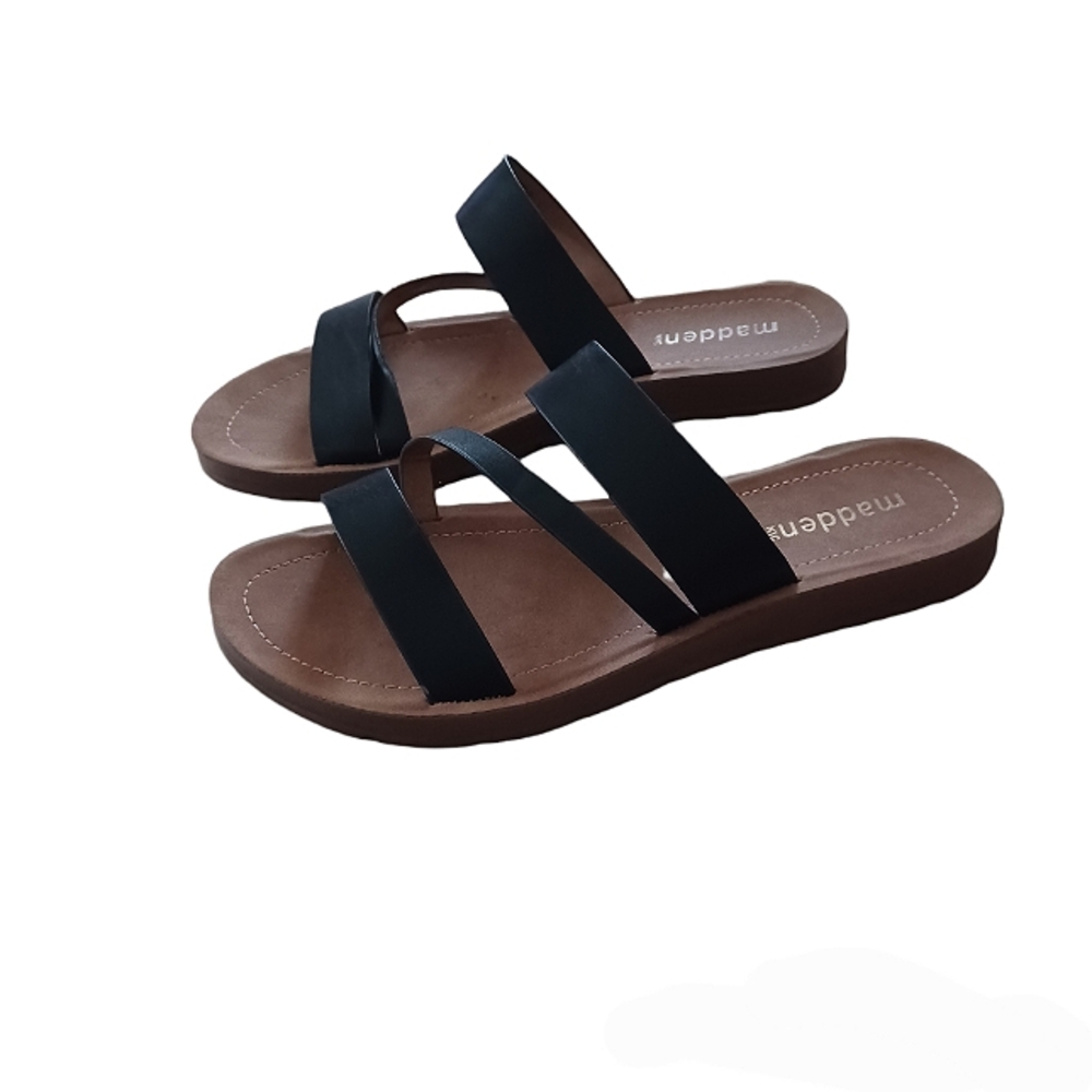 Madden NYC Praise strappy slip on slide sandals size 9 black